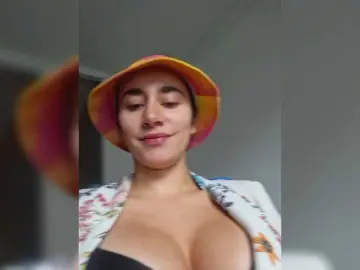Bongacams Free Live Porn of AntoniaDilune