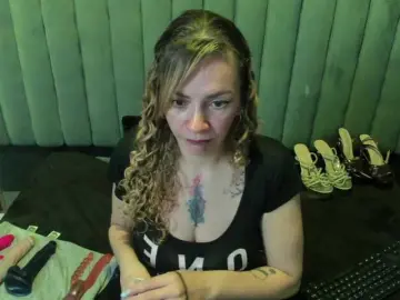 Bongacams Free Porn Cam of AlaiaEvanss