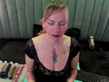 Bongacams Free Live Porn of AlaiaEvanss