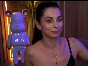 Bongacams Private Sex Chat of EllyLynn