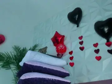 Bongacams Free Live Porn of Hellen-Sky