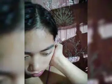 Bongacams Sex Chat of XXhornywetprincess99XX