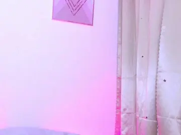 Bongacams Watch Live Sex Cams of AlynAllen