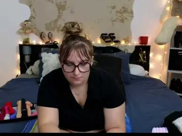 Bongacams Sex Chat of ElvinnaLaFrancaise