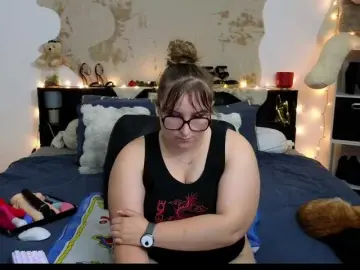 Bongacams Adult Webcam of ElvinnaLaFrancaise