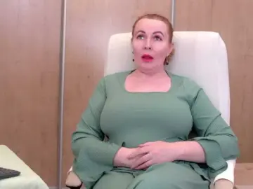 Bongacams Best Webcam of IvettaShine