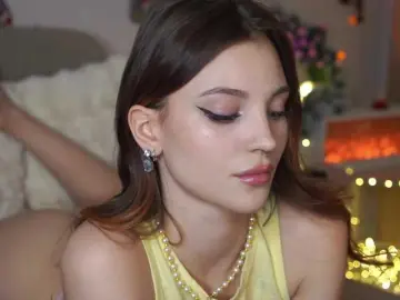 Bongacams Watch Live Sex Cams of beckymadsons