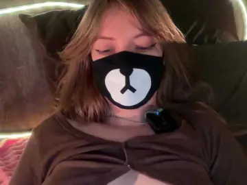 Bongacams Free Porn Cam of -Summer-