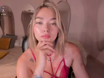 Bongacams Adult Webcam of HaleyGreen