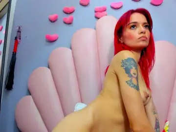 Bongacams Live Sex Cam of LUCYMILLER