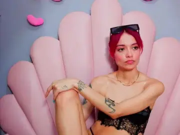 Bongacams Live Sex Cam of LUCYMILLER