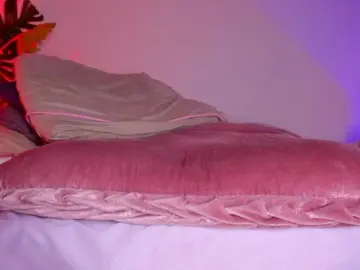 Bongacams Best live sex cam show of shy-booty