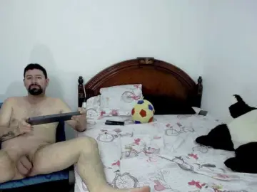 Bongacams Watch Live Sex Cams of ambarjacksonn