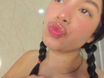 Bongacams Free Porn Cam of Chloecollins