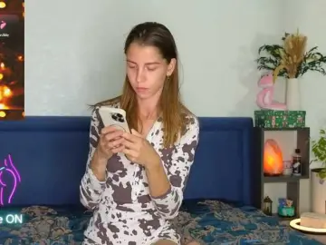 Bongacams Watch Live Sex Cams of Lisi4ka-Basik