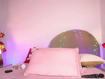 Bongacams Live Sex Cam of ale-evanz