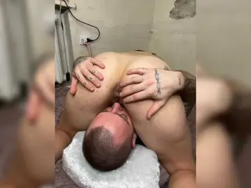 Bongacams Sex Cam of Cherry-berryMax98