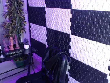 Bongacams Free Live Porn of AlinaMorris