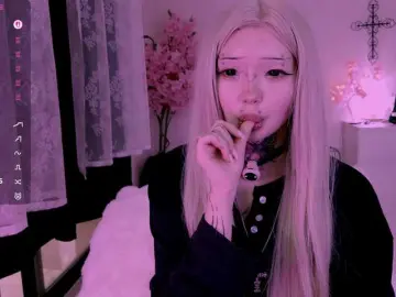 Bongacams Watch Live Sex Cams of Leinbone