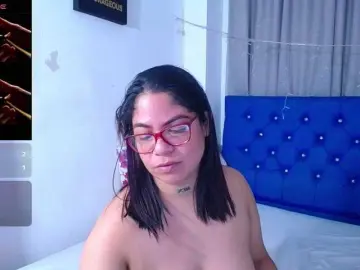 Bongacams Sex Cam of horny-cougar