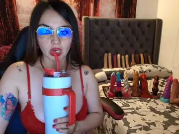 Bongacams Watch Live Sex Cams of sofia23dirty