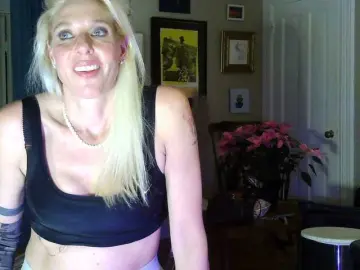 Bongacams Sex Chat of mylfGlama