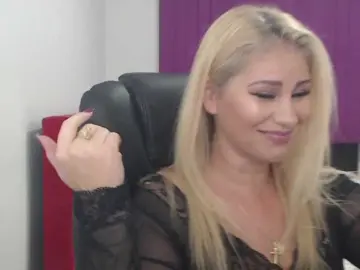 Bongacams Free Porn Cam of Iuliaxxxtasyy