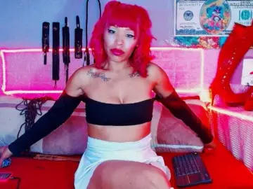 Bongacams Free Live Porn of MilyGrey-08