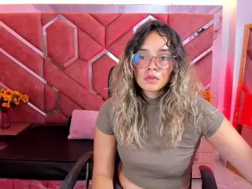 Bongacams Watch Live Sex Cams of OliviaFox