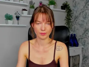 Bongacams Free Live Porn of KiraBliss