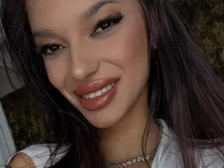 MiriamJo