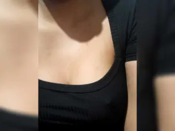 Bongacams Adult Video Chat of HotHoneyChile