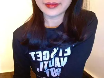 Bongacams Nude Webcam of Jenny-99