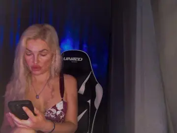 Bongacams Live Porn of Margo77-1