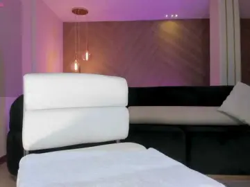 Bongacams Live Sex Cam of NiaHolland