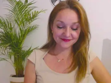 Bongacams Watch Live Sex Cams of SecretAlicia