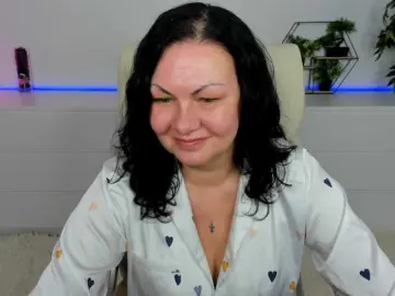 Bongacams Best live sex cam show of IrissMoon