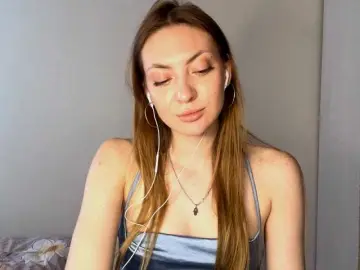 Bongacams Adult Webcam of MyrticeDollen