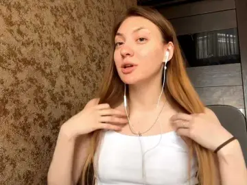 Bongacams Live Sex Cam of MyrticeDollen