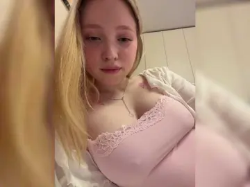 Bongacams Live Porn of l1ttle-puppy