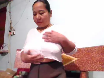 Bongacams Adult Video Chat of SexyQueen86