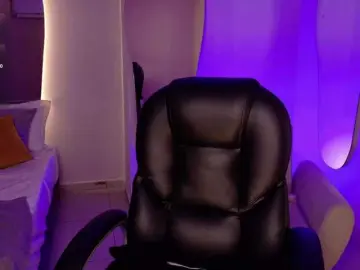 Bongacams Nude Webcam of ViolettCastel