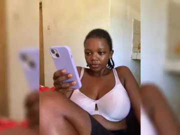 Bongacams Sex Chat of Ellabellaa