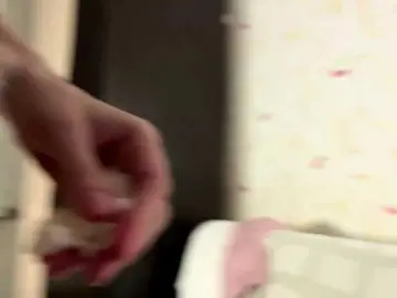 Bongacams Watch Live Sex Cams of SeptemberRarogal