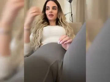 Bongacams Sex Cam of LedyMiya