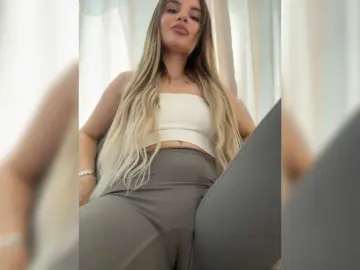 Bongacams Live Sex Cam of LedyMiya