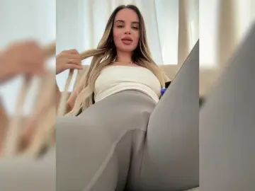 Bongacams Watch Live Sex Cams of LedyMiya
