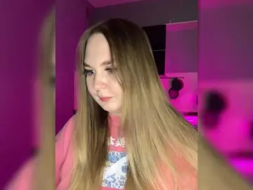 Bongacams Sex Cam of Greeenfriends6969