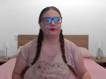 Bongacams Watch Live Sex Cams of amiravyxen