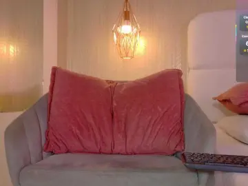 Bongacams Adult Video Chat of Mia-Starr